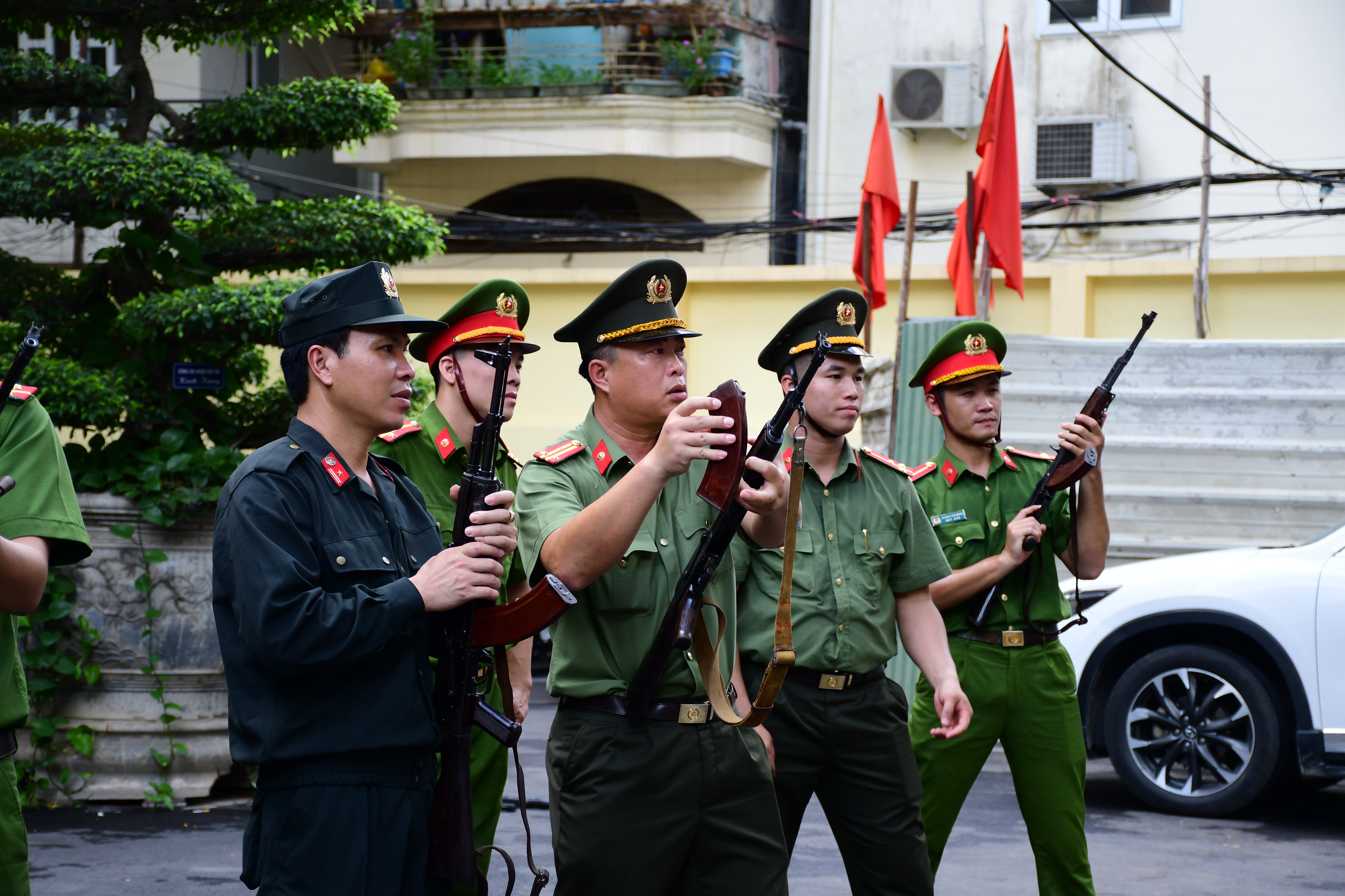 Tổ chức 186 lượt kiểm tra chấp hành Điều lệnh Công an nhân dân